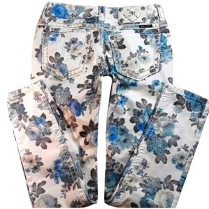 Miss Me Cargo Ankle Skinny Jeans. Women's Size: Waist 27x30 Inseam.